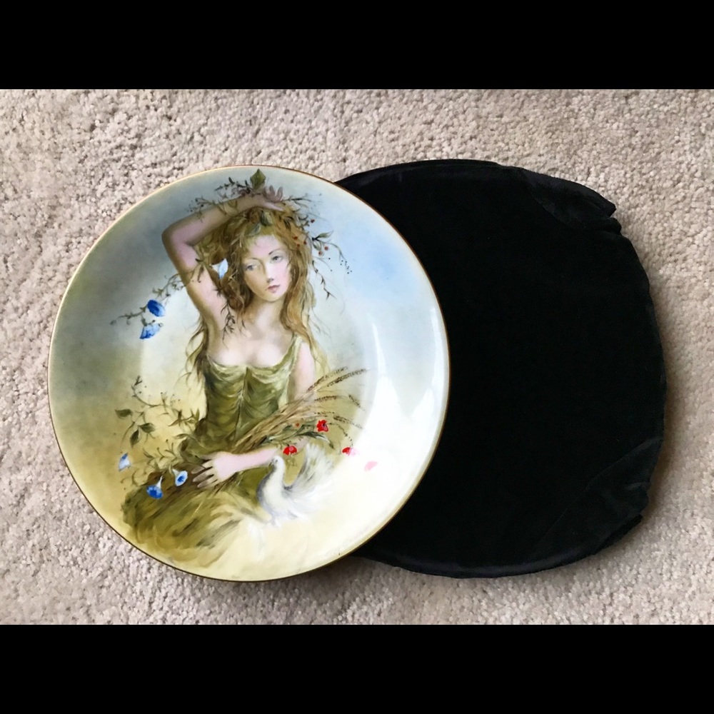 Limoges La Jeune Fille d’Ete collectors plate